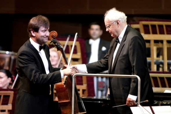 Органна зала Харківської філармонії. Фото: Юрий ТОЦКИЙ Органна зала Харківської філармонії. Фото: Юрий ТОЦКИЙ