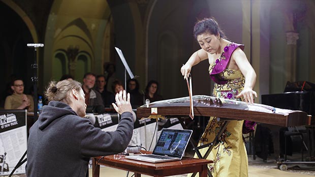 Міжнародний фестиваль сучасного мистецтва Два дні й дві ночі нової музики/2Д2Н. Фото: Олександр ПЕРЕПЕЛИЦЯ Міжнародний фестиваль сучасного мистецтва Два дні й дві ночі нової музики/2Д2Н. Фото: Олександр ПЕРЕПЕЛИЦЯ