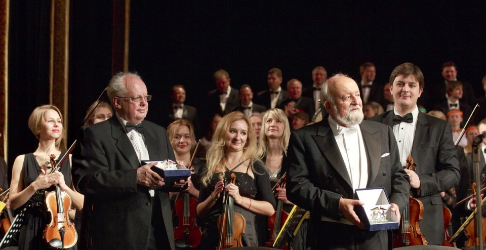 Видатні композитори Кшиштоф Пендерецький і Мирослав Скорик. Фото: Олександр Шамов Видатні композитори Кшиштоф Пендерецький і Мирослав Скорик. Фото: Олександр Шамов