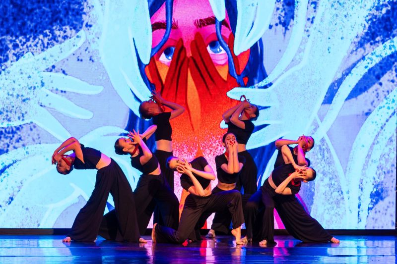 «Від класики до модерну»