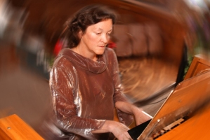 Висіч Наталія Дмитрівна, заслужена артистка України, органістка